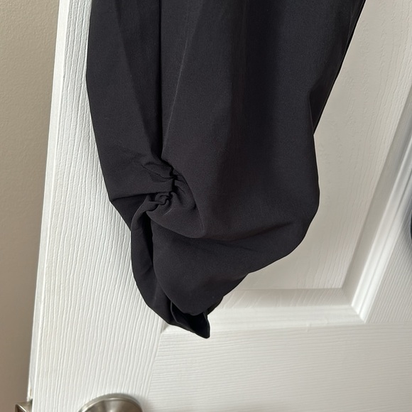 Athletic Capris - Picture 2 of 7